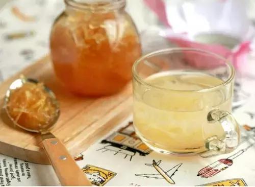 具有养生功效的蜂蜜柚子茶 最佳做法告诉你